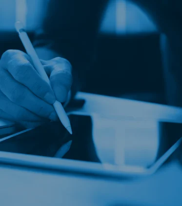 Electronic signature workflow for carrier documents